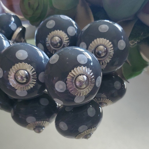 P11 Polka Dot Ceramic Knobs - Black and Silver - Picture 4 of 5